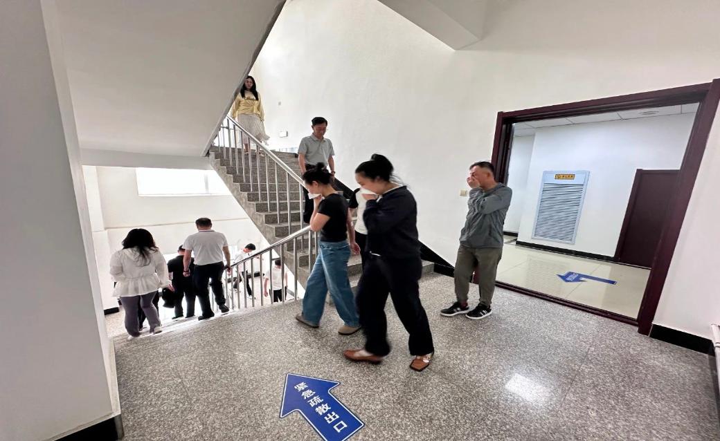 营口辽河经济开发区开展火灾事故应急疏散演练活动